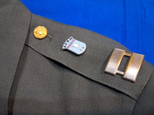 vietnam-early-war-uniform-to-captain-in-the-a-f-k-n-radio-station-and-television-with-trousers-dress-greens