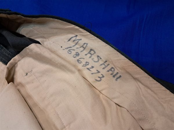 vietnam-early-war-uniform-to-captain-in-the-a-f-k-n-radio-station-and-television-with-trousers-dress-greens