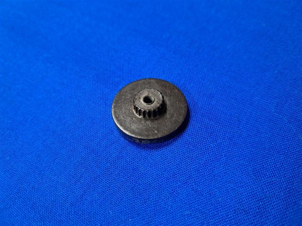 usmc-ega-nut world-war-two-marine-corps-theater-made-australia-visor-insignia-screw-nut-plastic-for-back-of e-g-a