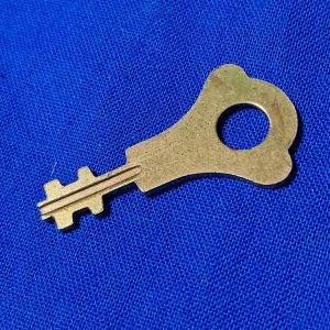 key-briefcase-navigator-brass
