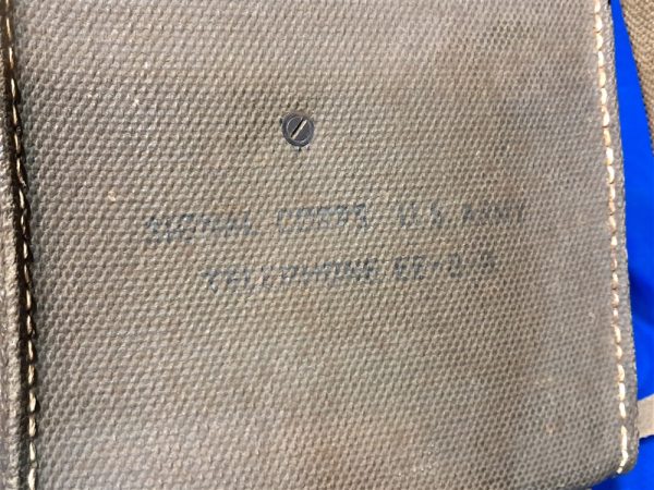 world-war-two-field-telephone-radio-e-e-eight-marine-corps-marked-to-the-2nd-division-with-blue-circle-120