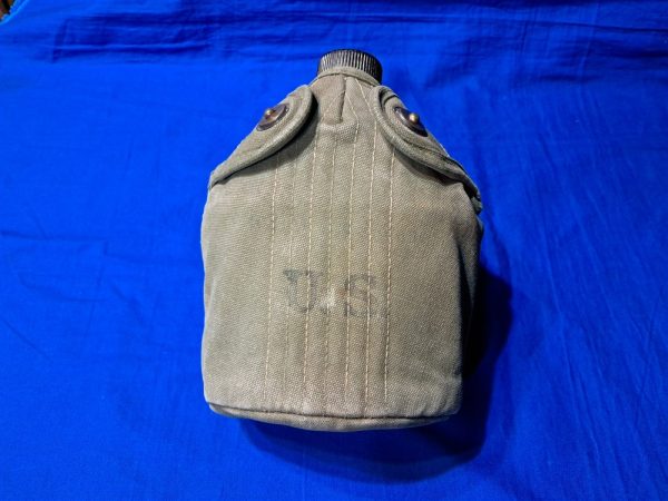 korean-war-canteen-group-with-cup-and-cover-canteen-1951-dated-1944-insides-some-use