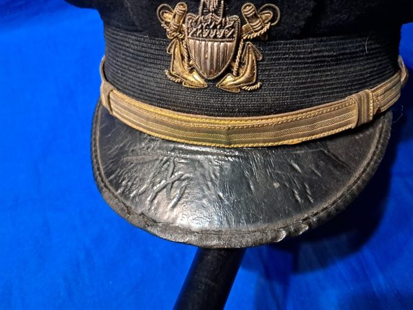 world-war-two-naval-officers-black-visor-hat-with-bullion-eagle-and-excellent-condition-size-7.25
