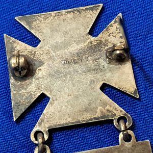 world-war-two-army-sharp-shooter-wualification-badge-with-machine-gun-bar-below-sterling-silver