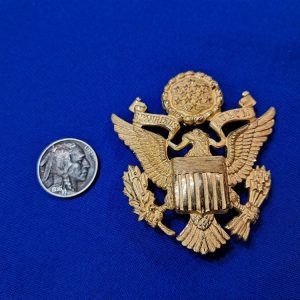 world-wr-two-army-officers-visor-cap-eagle-made-in-england-luxenberg-gold-very-detailed