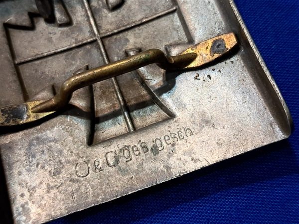 world-war-two-german-athletic-association-belt-buckle-aluminum-pebbled-maker-marked