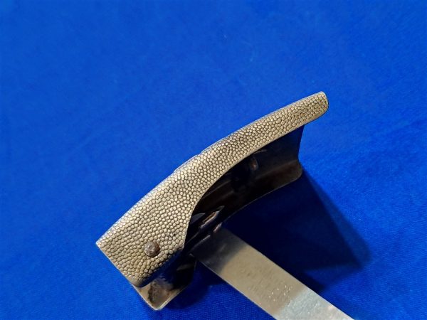 world-war-two-german-athletic-association-belt-buckle-aluminum-pebbled-maker-marked