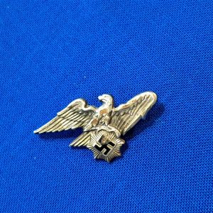 german-world-war-two-membership-pin-for-the-r-l-b-with-maker-mark-on-the-back-original