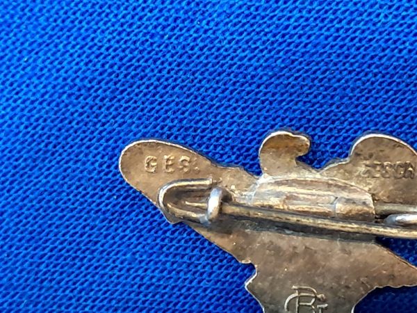 german-world-war-two-membership-pin-for-the-r-l-b-with-maker-mark-on-the-back-original