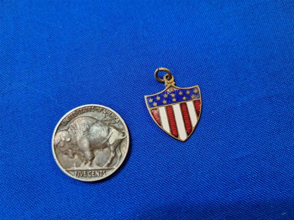 spanish-american-war-era-religious-pendant-for-solider-enamel-shield-with-flag-on-front