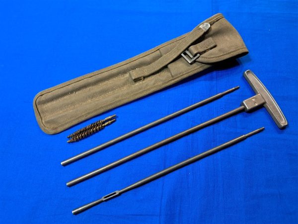 world-war-two-cleaning-kit-for-30-caliber-rifles-and-machine-guns-complete-1944-dated