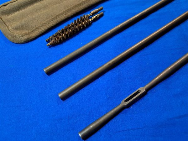 world-war-two-cleaning-kit-for-30-caliber-rifles-and-machine-guns-complete-1944-dated