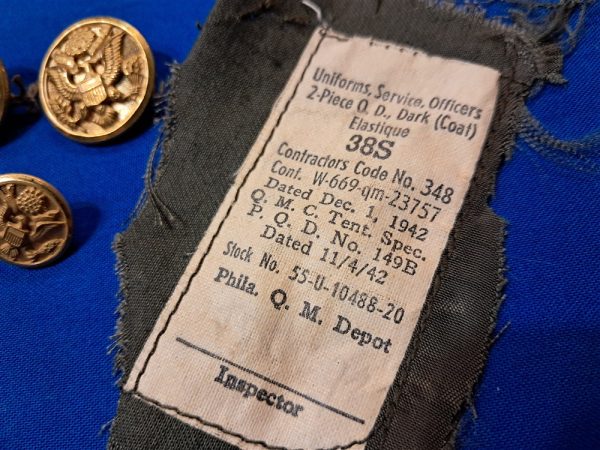 world-war-two-full-button-set-for-officers-1942-dated-early-jacket-matched-set