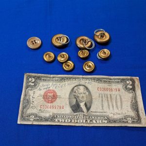 buttons-world-war-two-united-states-marine-officer-chocolate-brown-color-excellent-detail