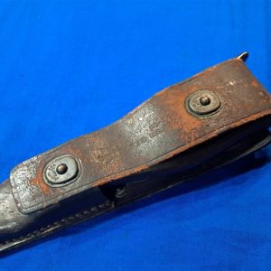 world-war-two-signal-corps-wire-set-with-pliers-and-t-l-29-knife-and-leather-case-complete