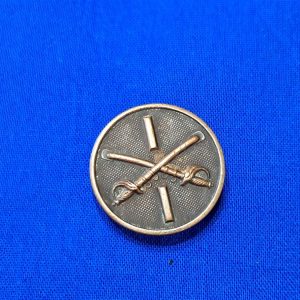 world-war-one-collar-disc-cavalry-company-1st-with-original-spinner-nut