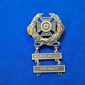 vietnam-war-era-shooting-badge-qualificatiob-for-grenade-and-rifle-antoya_made-silver-content-clutch-back