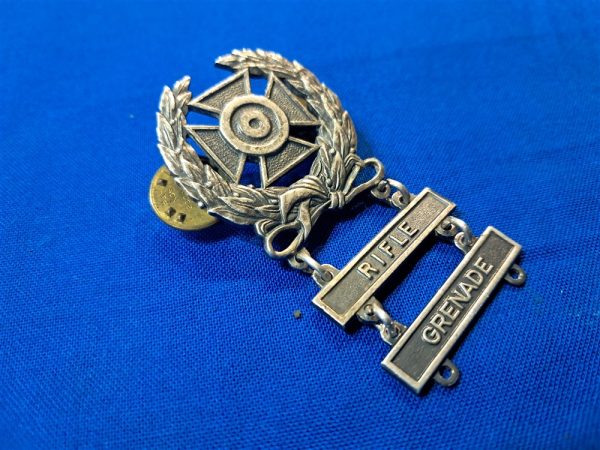 vietnam-war-era-shooting-badge-qualificatiob-for-grenade-and-rifle-antoya_made-silver-content-clutch-back