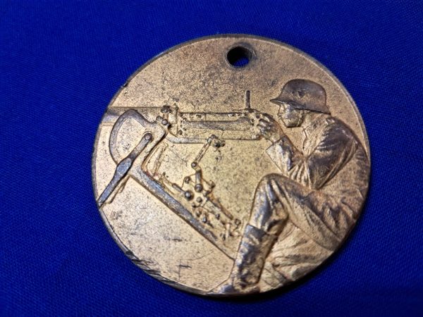 german-1930-dated-shooting-award-table-medal-drilled-for-wear-in-gold-first-place-machine-gun-company