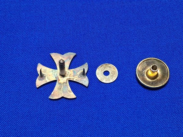 spanish-american-war-era-hospital-corps-enlisted-cap-device-insignia-in-silver-mint-unissued