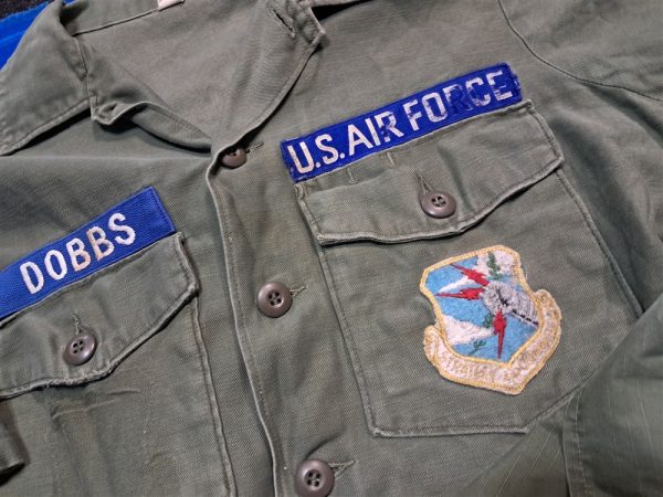 vietnam-war-united-states-air-force-set-of-3-jackets-ground-crew-jungle-type-reflective-tape-two-cotton-type-pocket-patches-theater-made