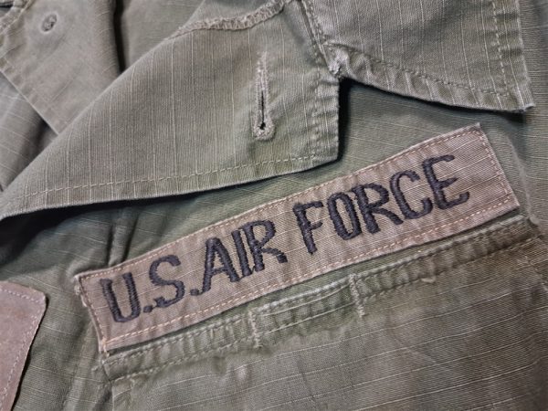 vietnam-war-united-states-air-force-set-of-3-jackets-ground-crew-jungle-type-reflective-tape-two-cotton-type-pocket-patches-theater-made