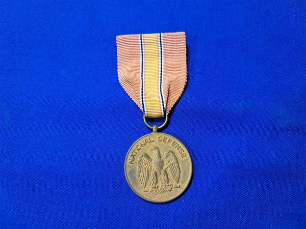vietnam-war-medal-national-defense-theater-made-with-original-ribbon
