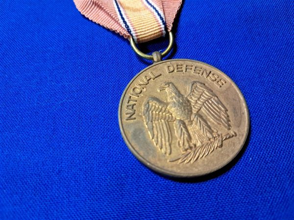 vietnam-war-medal-national-defense-theater-made-with-original-ribbon