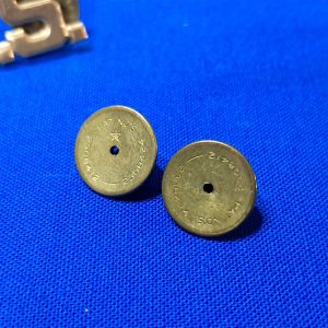 insignia-world-war-two-officers-collar-us-gold-with-1943-clutch-original-backs