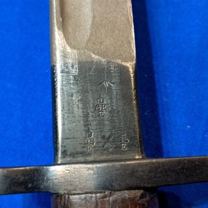 world-war-one-british-bayonet-untouched-not-rebuild-1917-dated-clean-2-tone-blade