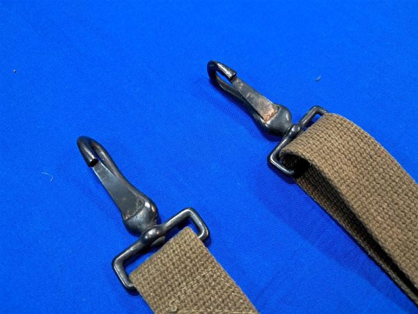 world-war-two-sling-strap-type-size-of-a-garand-sling-anchor-snaps-mint-condition