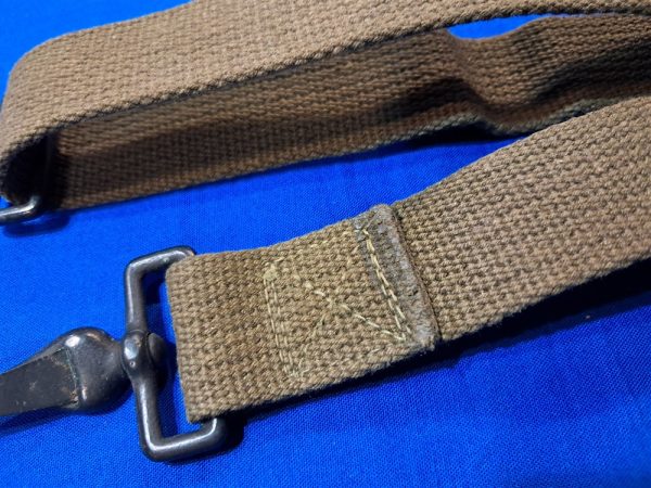 world-war-two-sling-strap-type-size-of-a-garand-sling-anchor-snaps-mint-condition
