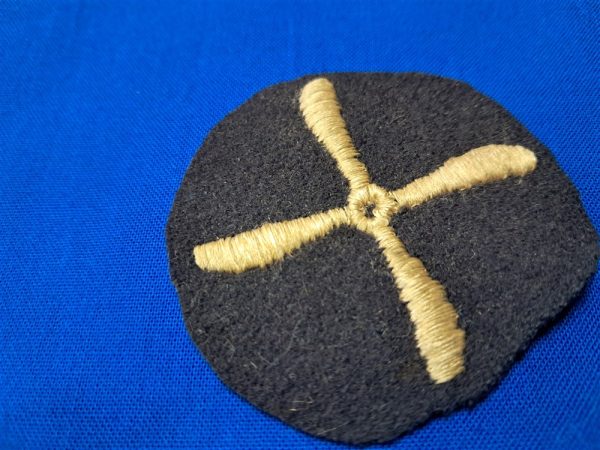 world-war-one-1-patch-army-air-service-propeller-for-right-sleeve-of-uniform-blue-and-white