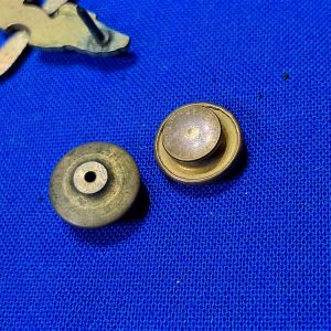 world-war-two-officers-collar-insignia-props-for-air-corps-early-clutches
