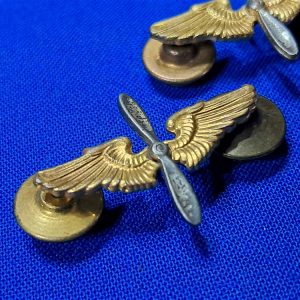 world-war-two-officers-collar-insignia-props-for-air-corps-early-clutches