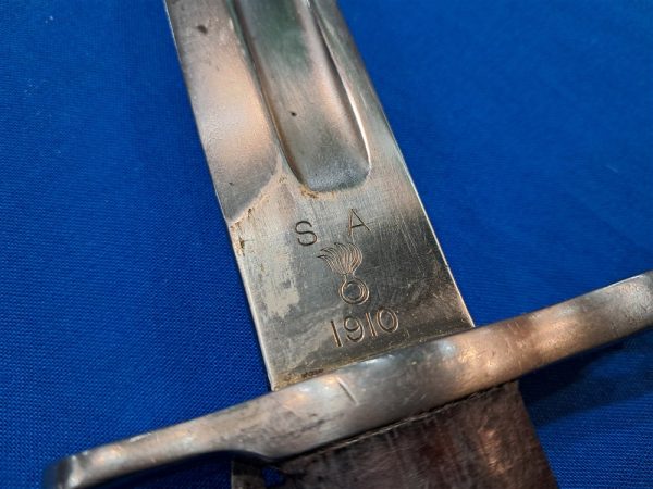 world-war-one-m-1903-parade-bayonet-and-scabbard-leather-dated-1910-and-1907-springfield-arsenal