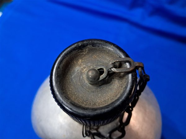 world-war-two-canteen-aluminum-by-republic-stamping-enameling-company-1945-dated