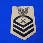 world-war-two-chief-petty-officer-rank-in-bullion-for-gunner-mate-on-dress-tan