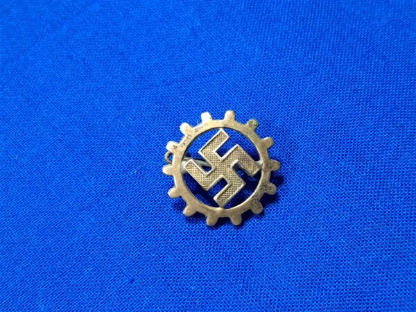 german-world-war-two-labor-front-membership-pin-for-lapel-pin-back-silver