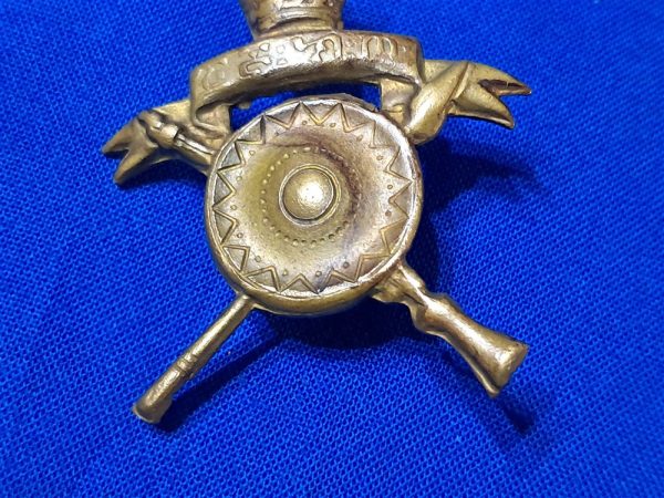 world-war-two-ethiopia-hat-insignia-british-made-stamped-brass-construction