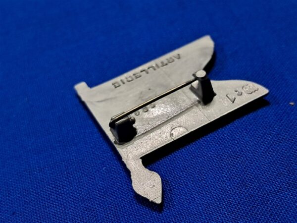 german-world-waar-two-plastic-small-flag-from-the-winter-helpers-to-raise-funds-for-poor-artillery-red