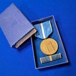 korean-war-participation-service-medal-with-original-ribon-in-the-issue-1955-box