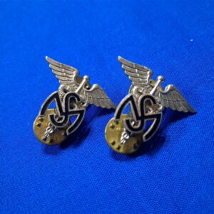 korean-war-era-medical-service-officers-insignia-meyer-manufactured-early-raised-logo