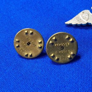 korean-war-era-medical-service-officers-insignia-meyer-manufactured-early-raised-logo