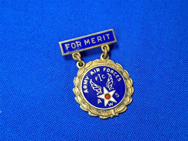 merit-medal-world-war-two-for-the-womans-air-warning-system-for-the-army-air-corps-enameled