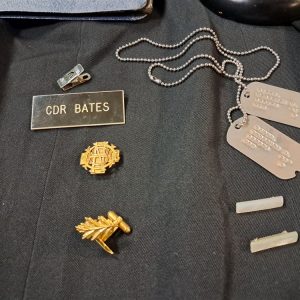 world-war-two-uniform-grouping-to-commander-in-navy-nurses-corps-retirement-grouping-1962-with-paperwork-and-personal-items