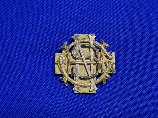 world-war-two-uniform-grouping-to-commander-in-navy-nurses-corps-retirement-grouping-1962-with-paperwork-and-personal-items