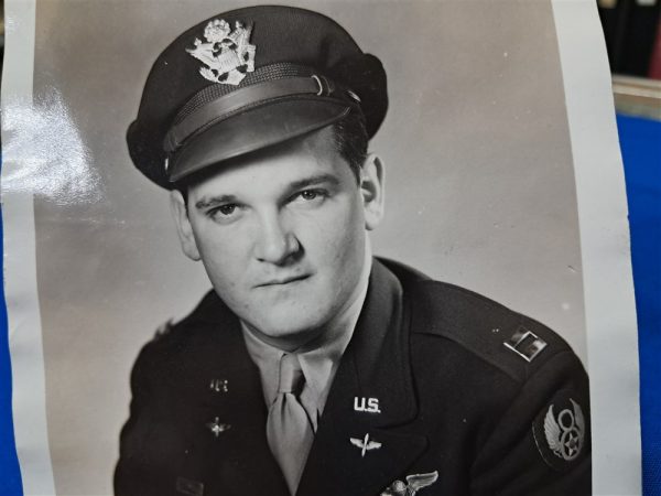 photo-world-war-two-of-navigator-wessler-in-full-uniform-bomb-group