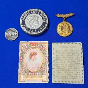 1922-dated-pricess-mary-wedding-celebration-items-broach-large-stamp-button