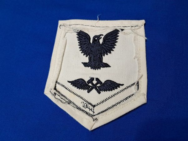 world-war-two-navy-metal-smith-3rd-class-rank-aviation-whites